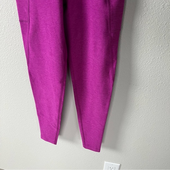 New Beyond Yoga Spacedye Love The Bump Maternity Pocket Midi Legging Magenta NWT - Picture 3 of 15